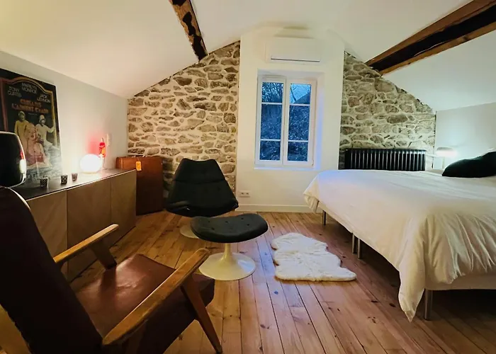 Les Roches D'yzeron 3*