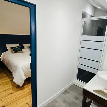 Vendégház Les Roches D'yzeron 3*